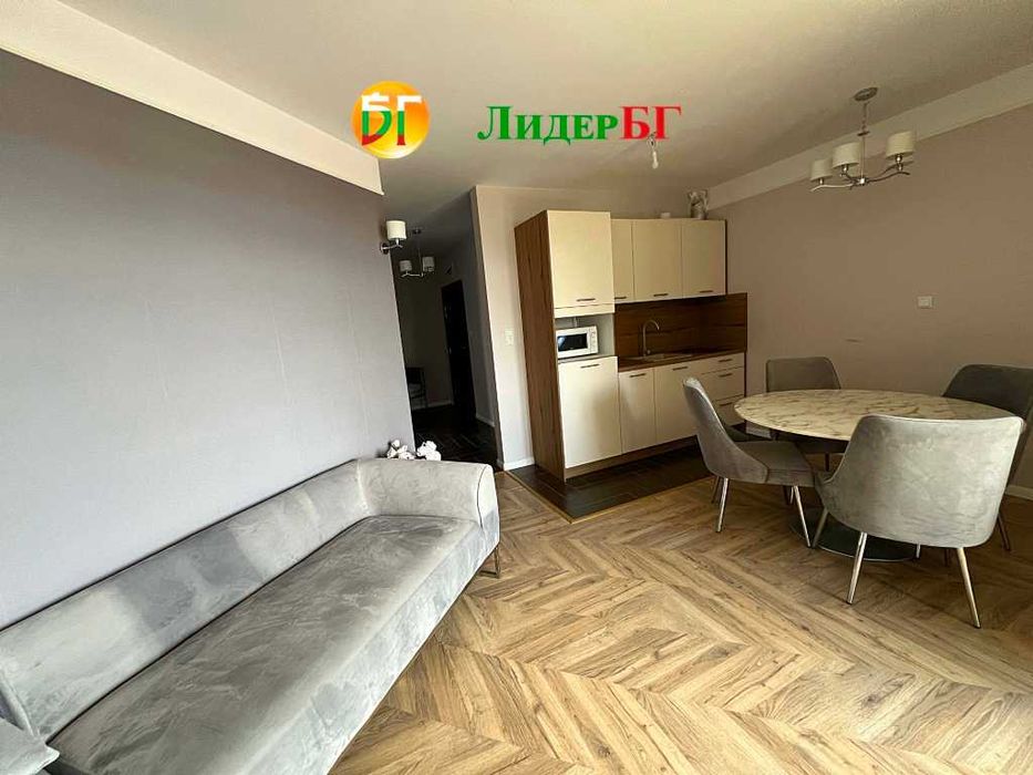 Продава се Тристаен апартамент в Свети Влас - 79 кв.м за 1963 €/кв.м - Снимка #2