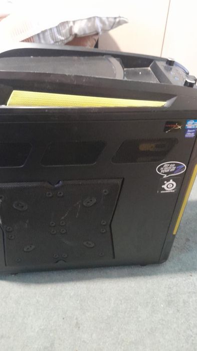 Vand caracasa gaiming