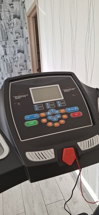 Продам беговую дорожку