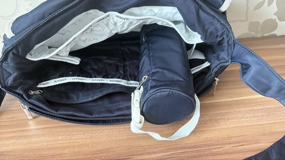 Geanta pentru bebe Armani, originala