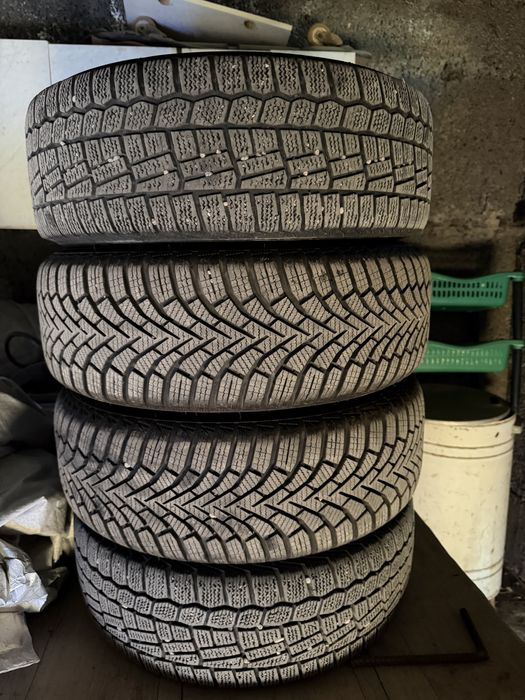 Комплект дисков с шинами