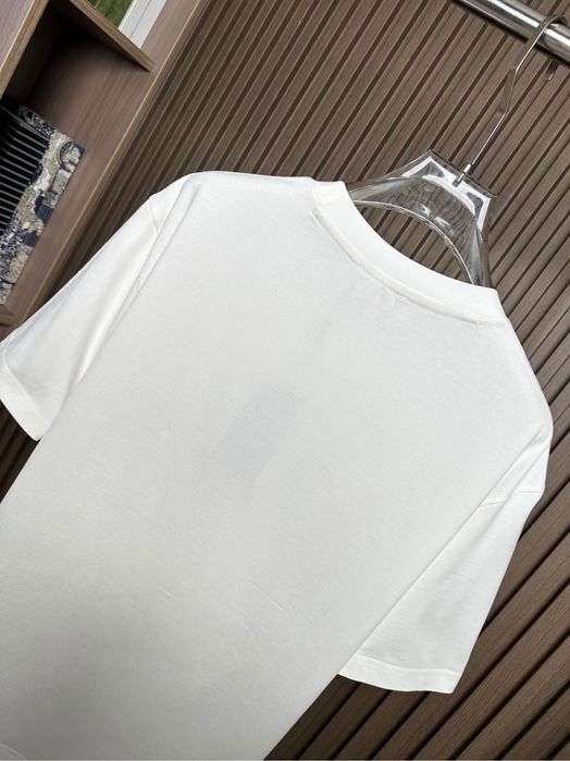 Tricou Fendi , calitate premium , pe comanda , XL , nou