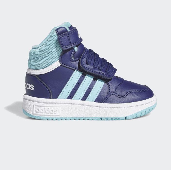 Детские кроссовки adidas