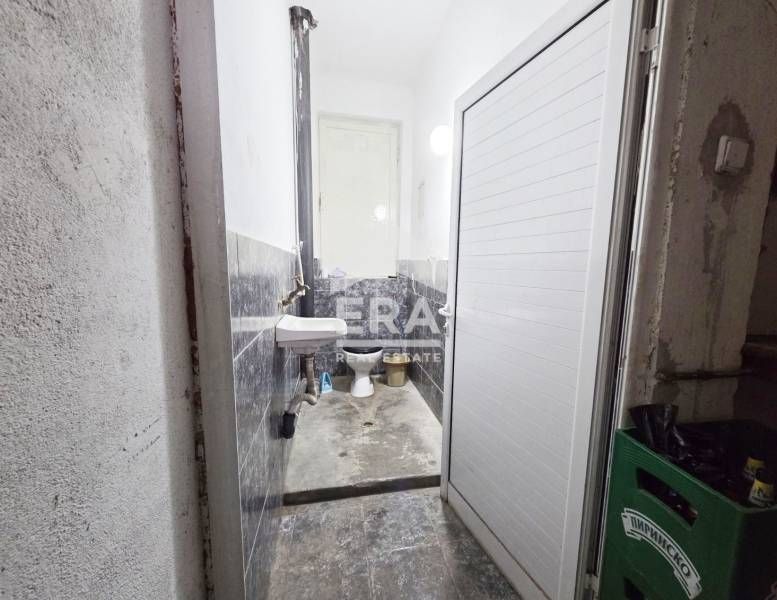 Магазин в центъра на гр. Рила