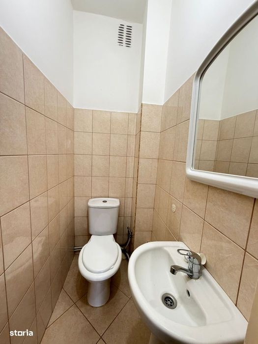 Etaj I | Apartament decomandat cu 3 camere | Semicentral