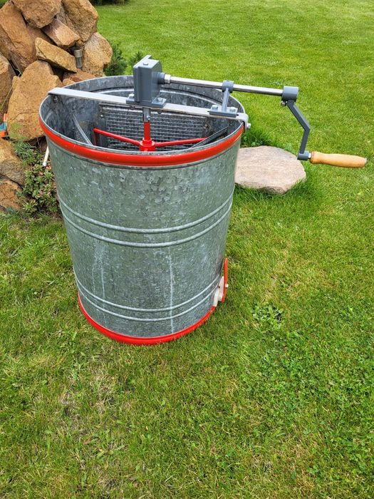 Продам медогонку