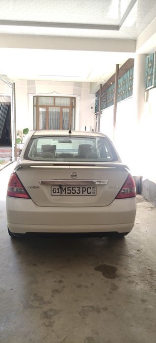 Nissan Tiida sotiladi