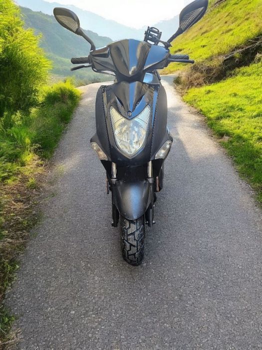 Inchiriez scutere  / rent scooter / scutere de inchiriat fara permis