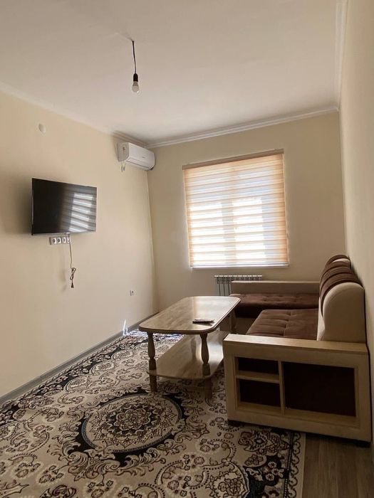 Сдается 3x комнатная квартира 
С обстановкой 
В городе Алмалыке