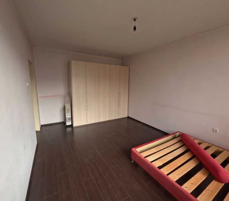 Продава се Двустаен апартамент в Пловдив, Кючук Париж - 85 кв.м за 2117 €/кв.м - Снимка #3