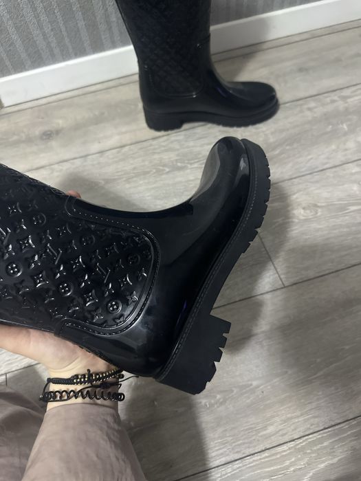 cizme louis vuitton, purtate doar o singura data