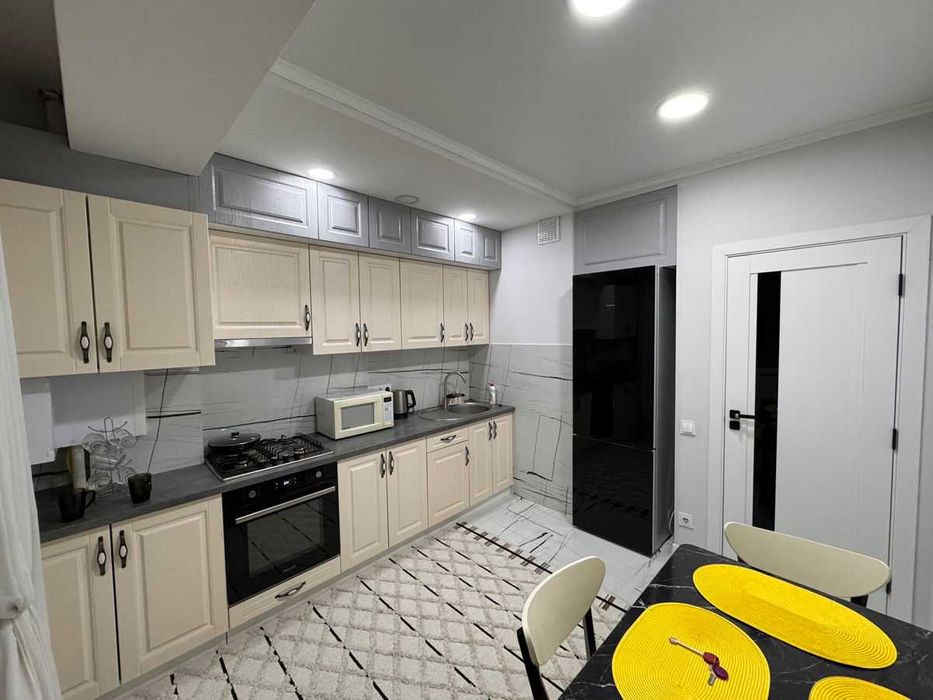 Дава се под наем Едностаен апартамент в София, Горубляне - 50 кв.м за 325 € - Снимка #2