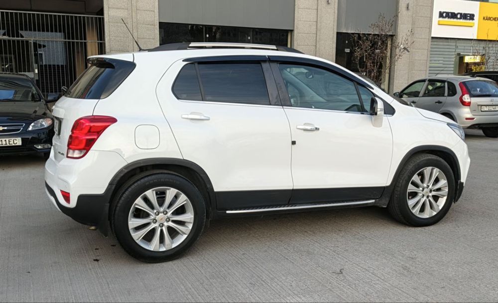 Tracker 2019 primier