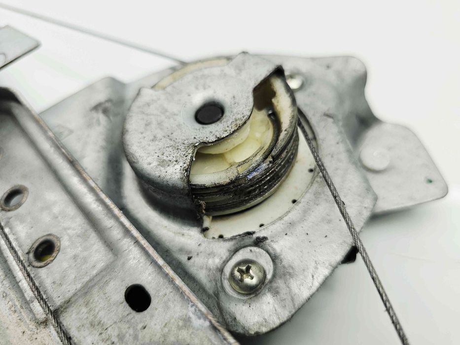 Macara electrica geam dreapta spate Dacia Duster (PH2, H79) [Fabr 2013