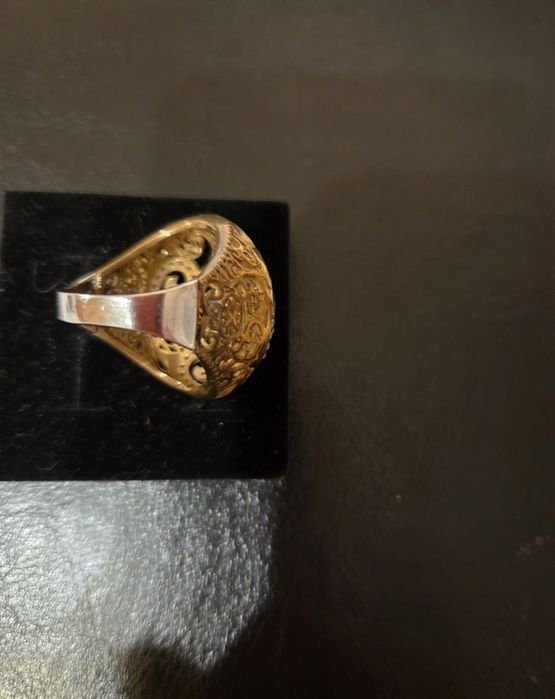 Продается перстень с рубином