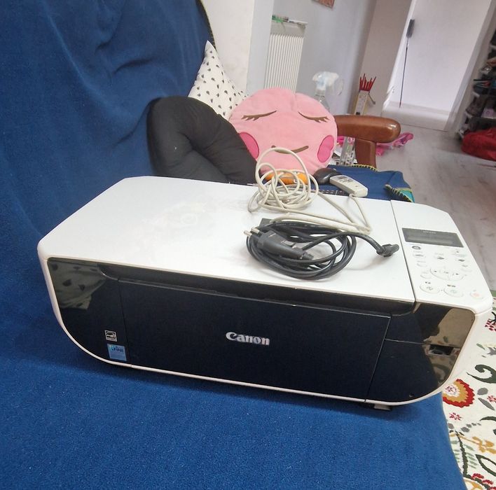 Imprimanta Canon Pixma MP250 multifunctionala cu scanner