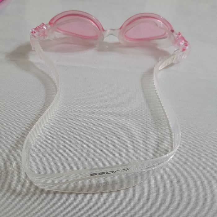 Очки для плавания