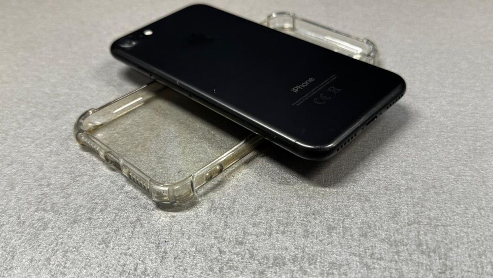 Продам айфон 7 в хорошем состоянии