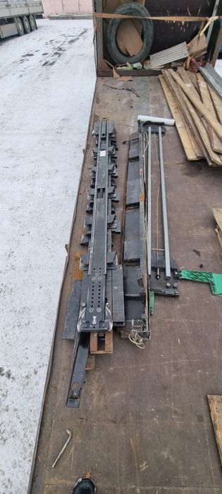 стойки, направляющий профиль