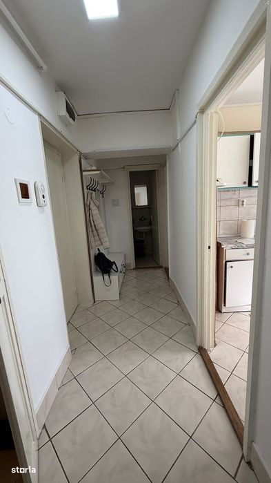 DE VÂNZARE – Apartament cu 3 camere în Carei, cartierul MV1 –zona Ludy