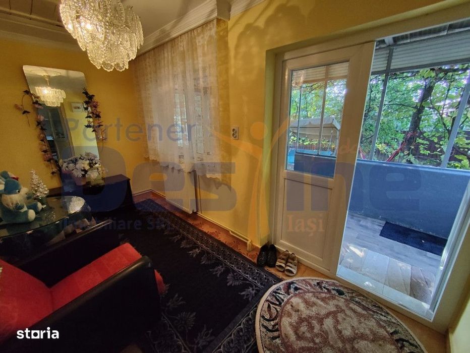 Casa batraneasca modernizata 74 mp + 73 mp anexe teren 585mp