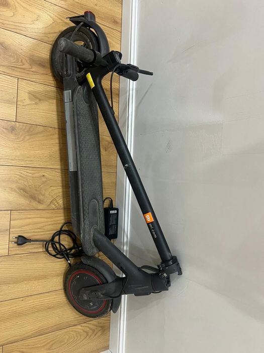 Mi electric scooter pro 2
