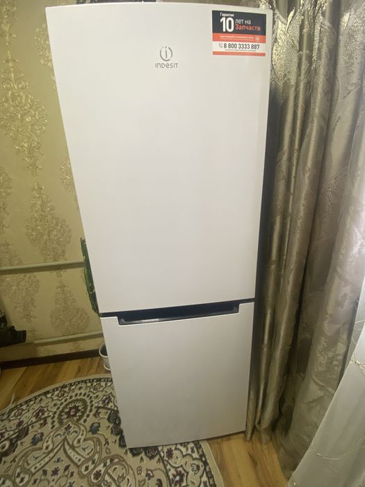 Холодильни INDESIT