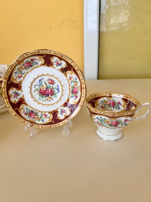 Royal Albert Lady Hamilton сервиз