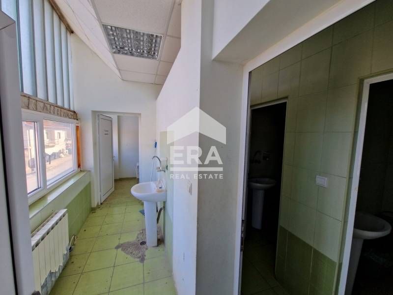 ЕКСКЛУЗИВНО! Ера Тера продава многофункционална производствена сграда