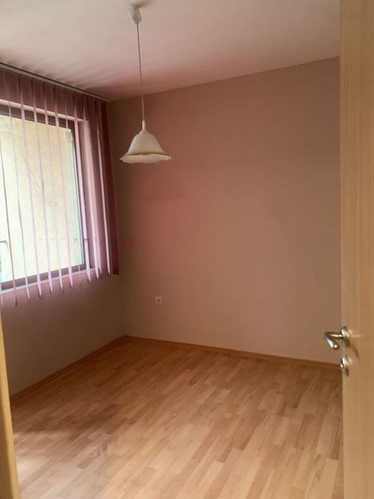 Дава се под наем Двустаен апартамент в София, Редута - 60 кв.м за 547.23 € - Снимка #2