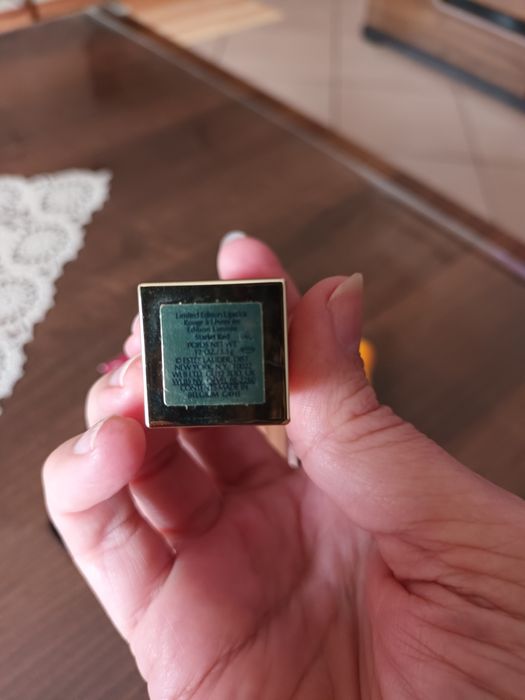 Shiseido, Estee Lauder, Dermacol с подарък