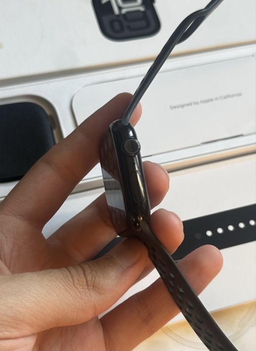 Apple watch 10/46 97% Jet Black