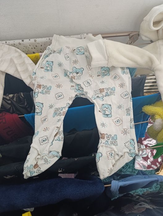 Продам вещи для новорожденных