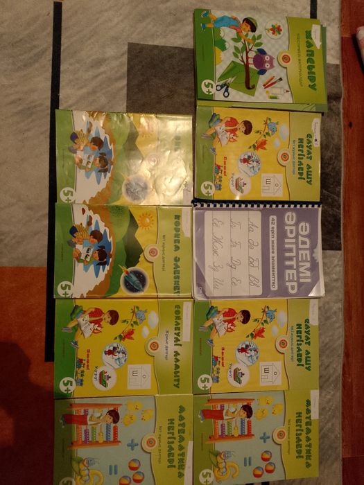 бесплатно!!!детские вещи