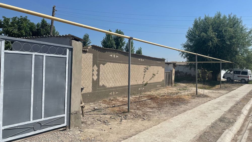 Uy sotiladi, srochno