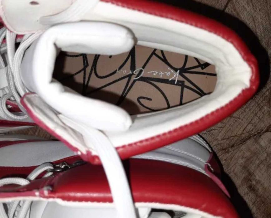 н.40 Kate Gray Sneaker, mid cut