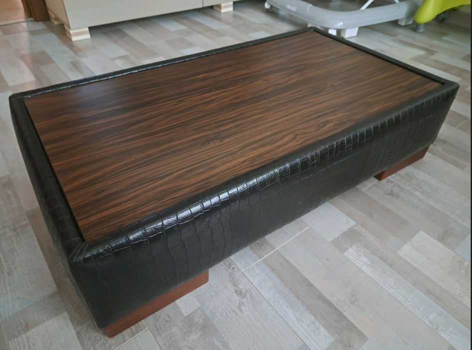 Масичка за хол, ниска черно-кафява