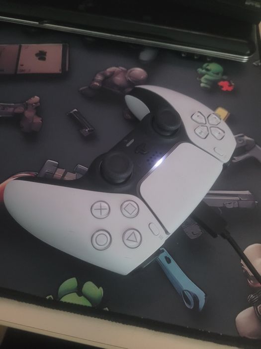 ps5 slim încă un an în garanție cu controler, nfs rivals și gta5