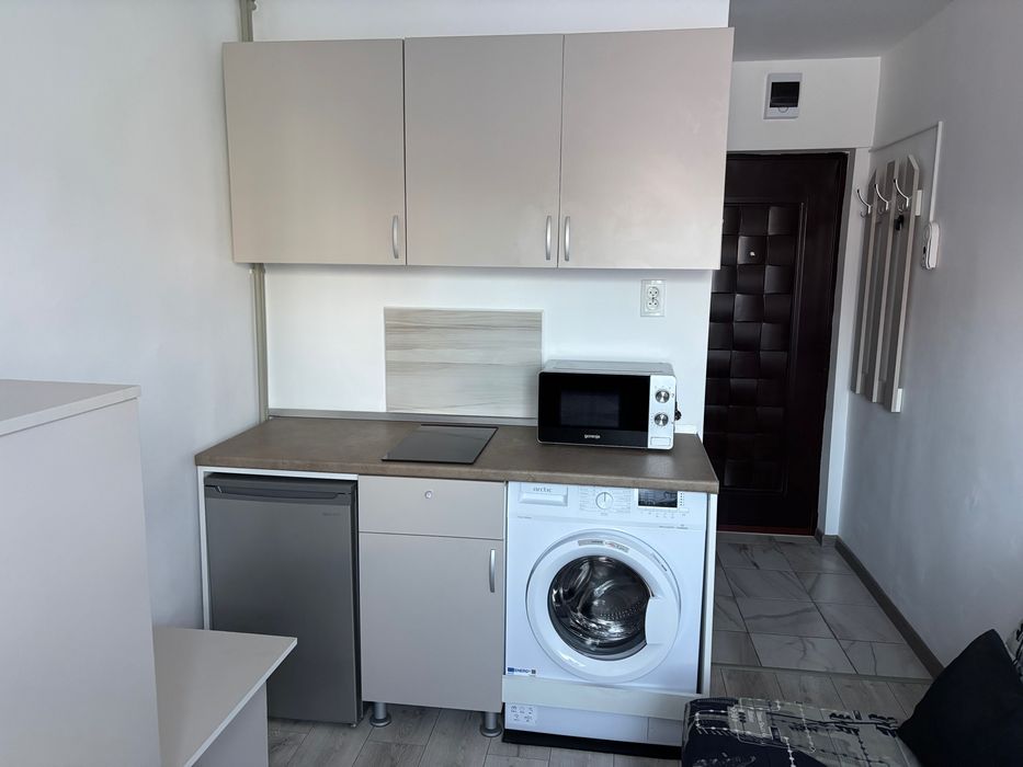 Proprietar,inchiriez garsoniera zona UTA-AFI,Arad!