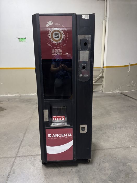 Вендинг автомат за кафе Necta Astro Touch 2es