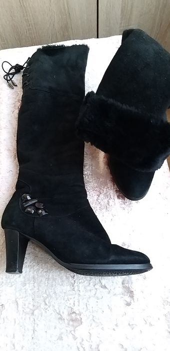 Продам дешево обувь