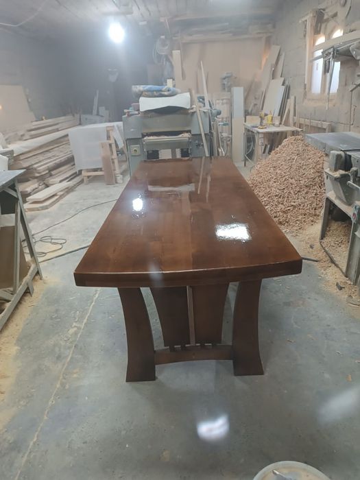 Изготовление лестниц и корпусной мебели