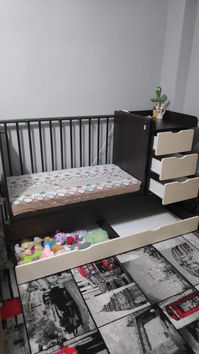 Продам манеж детская