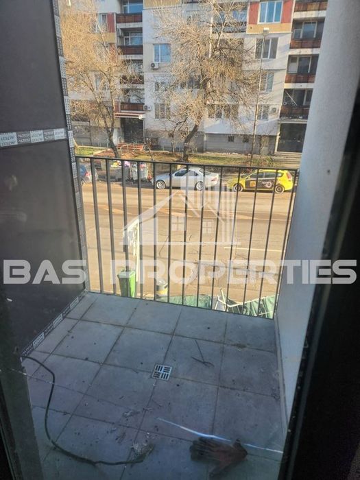 Продава се Двустаен апартамент в София, Люлин 4 - 66 кв.м за 995 €/кв.м - Снимка #3