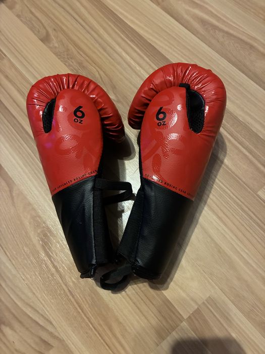 Manusi box kickboxing