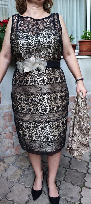 Vând rochie pentru evenimente ,elegantă