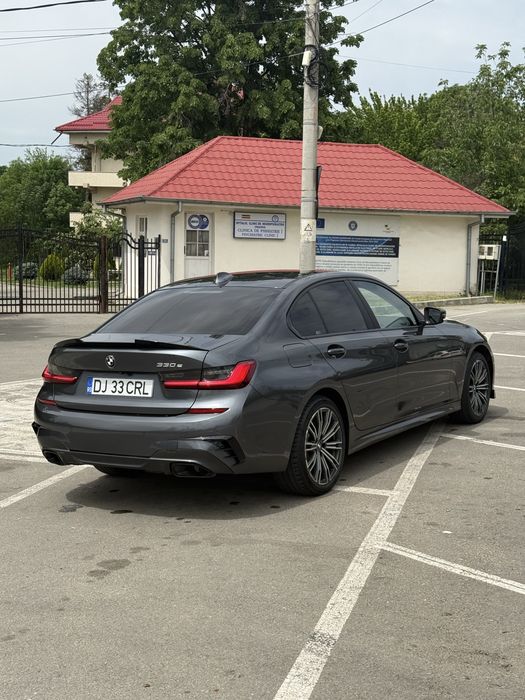 BMW 330e Plug-in Hybrid M Pack | 2021 | Full LED | Automat