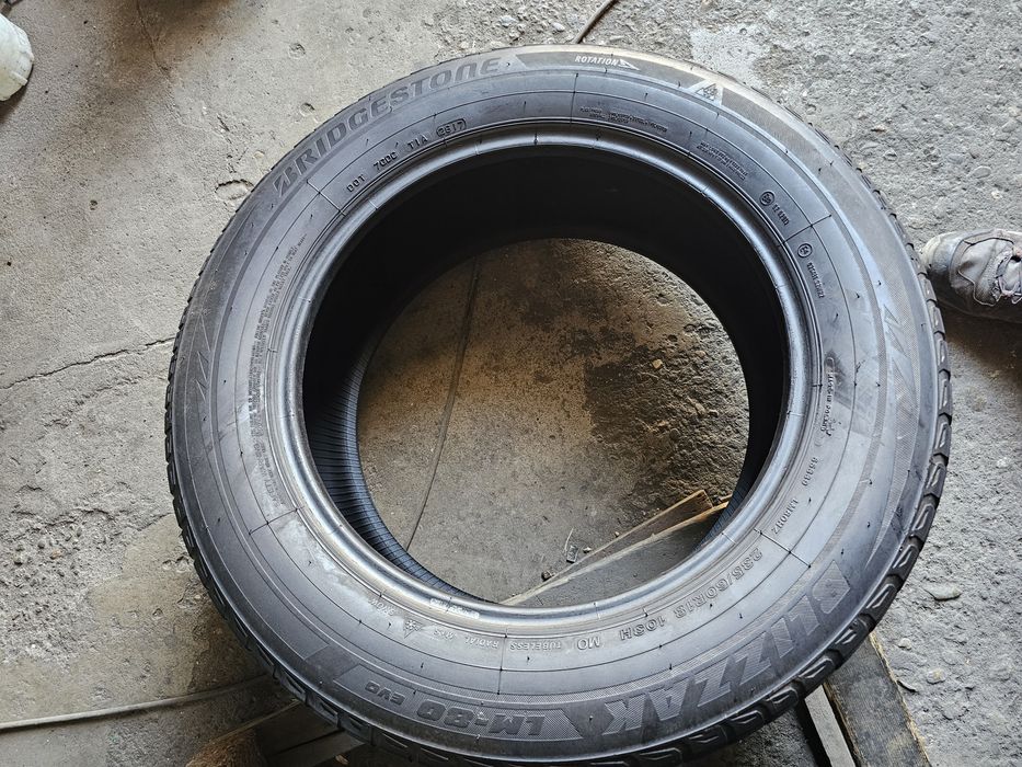 4 anvelope iarna 235 60 18 Bridgestone