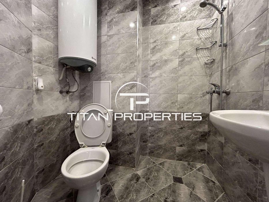 Дава се под наем Двустаен апартамент в Варна, Колхозен пазар - 45 кв.м за 397.8 € - Снимка #8