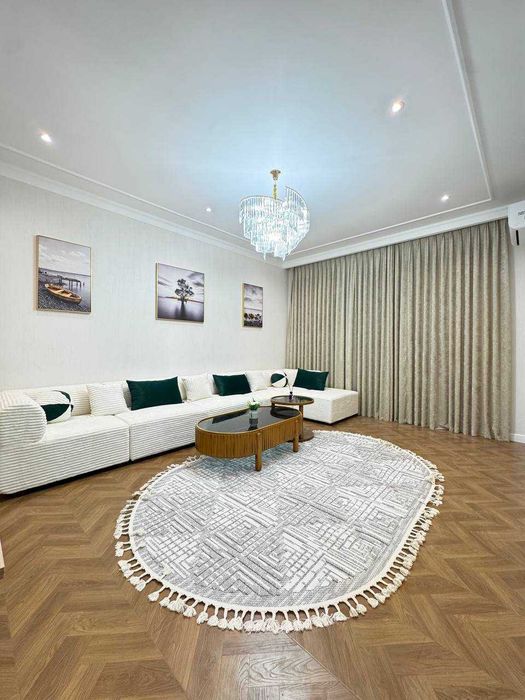 Прадаётся 4 комнатная квартира . Улицца Нуравшон Жк "Nurafshon Avenue"